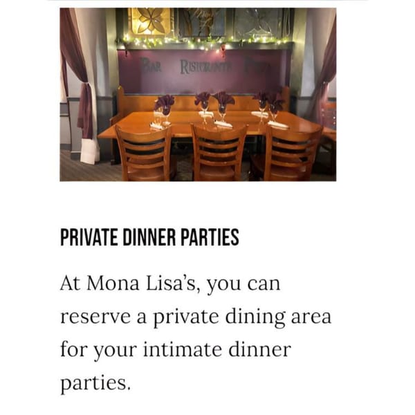 A private dining area at Mona Lisa's Ristorante with a wooden table, chairs, and decorative lighting.